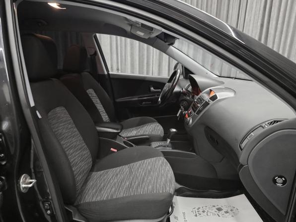 Kia Ceed I с пробегом 2007 года, цена 599 000 рублей, 220000 км, универсал, Автокод Объявления
