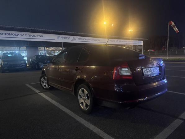 Skoda Octavia II (A5) Рестайлинг с пробегом 2013 года, цена 733 333 рубля, 217842 км, лифтбек, Автокод Объявления