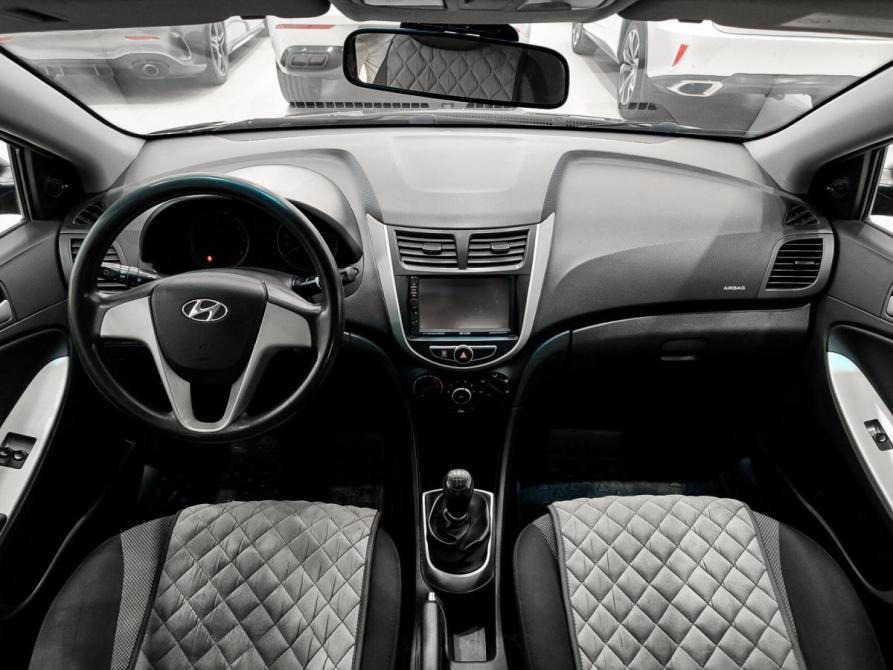 Hyundai Solaris I Казань  - изображение 17