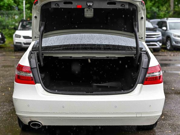 Mercedes-Benz E-Класс IV (W212 S212 C207) с пробегом 2010 года, цена 988 000 рублей, 360126 км, седан, Автокод Объявления