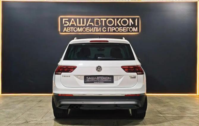 Volkswagen Tiguan II с пробегом 2017 года, цена 2 520 000 рублей, 108041 км, внедорожник, Автокод Объявления