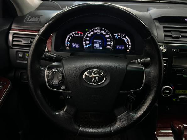 Toyota Camry VII (XV50) с пробегом 2012 года, цена 1 650 000 рублей, 215000 км, седан, Автокод Объявления