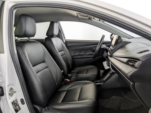 Toyota Yaris XP150 Рестайлинг с пробегом 2021 года, цена 1 750 000 рублей, 25773 км, хэтчбек, Автокод Объявления
