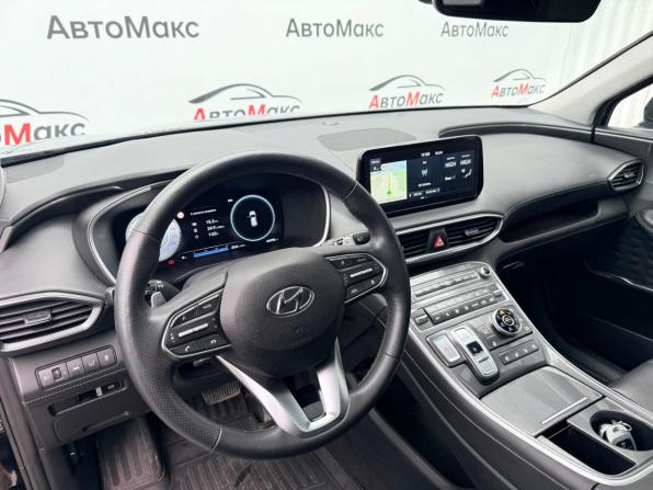 Hyundai Santa Fe IV Рестайлинг с пробегом 2022 года, цена 4 618 000 рублей, 44989 км, внедорожник, Автокод Объявления