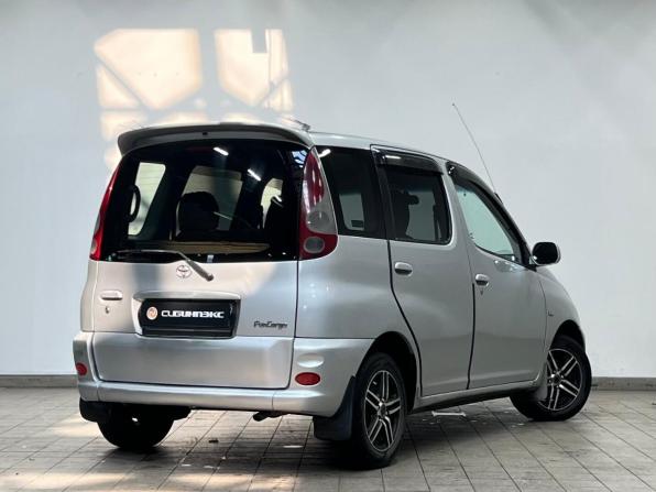 Toyota FunCargo с пробегом 2001 года, цена 459 000 рублей, 300000 км, минивэн, Автокод Объявления