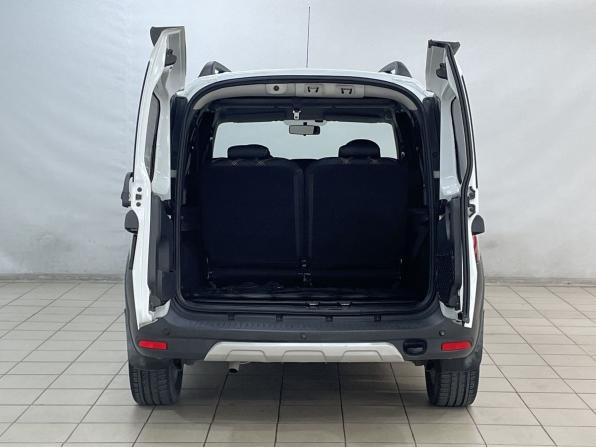 Lada (ВАЗ) Largus I с пробегом 2018 года, цена 990 000 рублей, 136346 км, универсал, Автокод Объявления