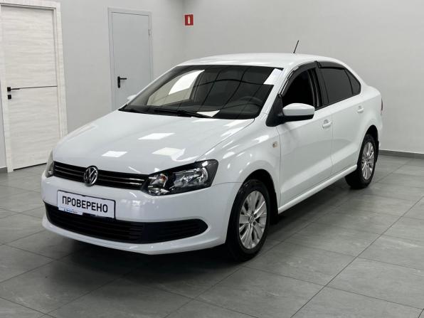 Volkswagen Polo V с пробегом 2015 года, цена 1 019 000 рублей, 91392 км, седан, Автокод Объявления