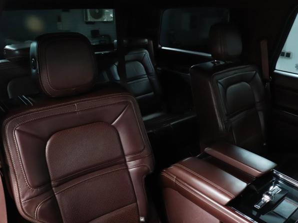 Lincoln Navigator IV с пробегом 2018 года, цена 5 299 000 рублей, 138377 км, внедорожник, Автокод Объявления