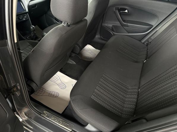 Volkswagen Polo V Рестайлинг с пробегом 2015 года, цена 920 000 рублей, 157946 км, седан, Автокод Объявления