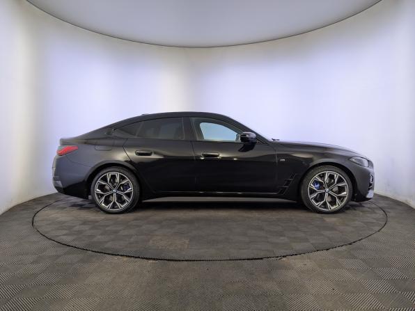 BMW 4 серии G22 G23 G26 с пробегом 2022 года, цена 5 750 000 рублей, 46824 км, лифтбек, Автокод Объявления
