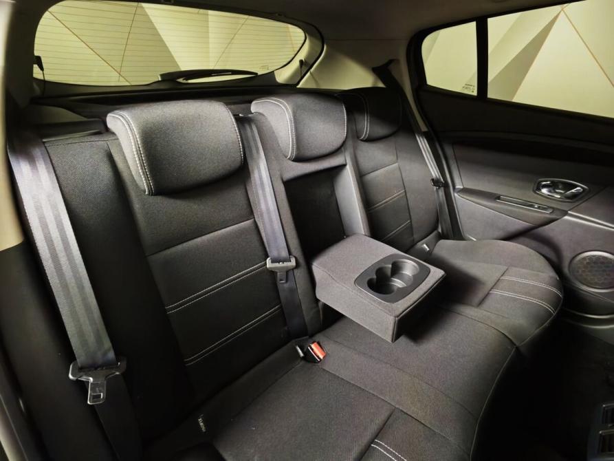 Renault Megane III Рестайлинг Москва  - изображение 17