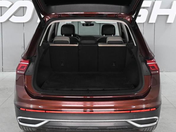 Volkswagen Tiguan II Рестайлинг с пробегом 2021 года, цена 3 049 000 рублей, 118616 км, внедорожник, Автокод Объявления