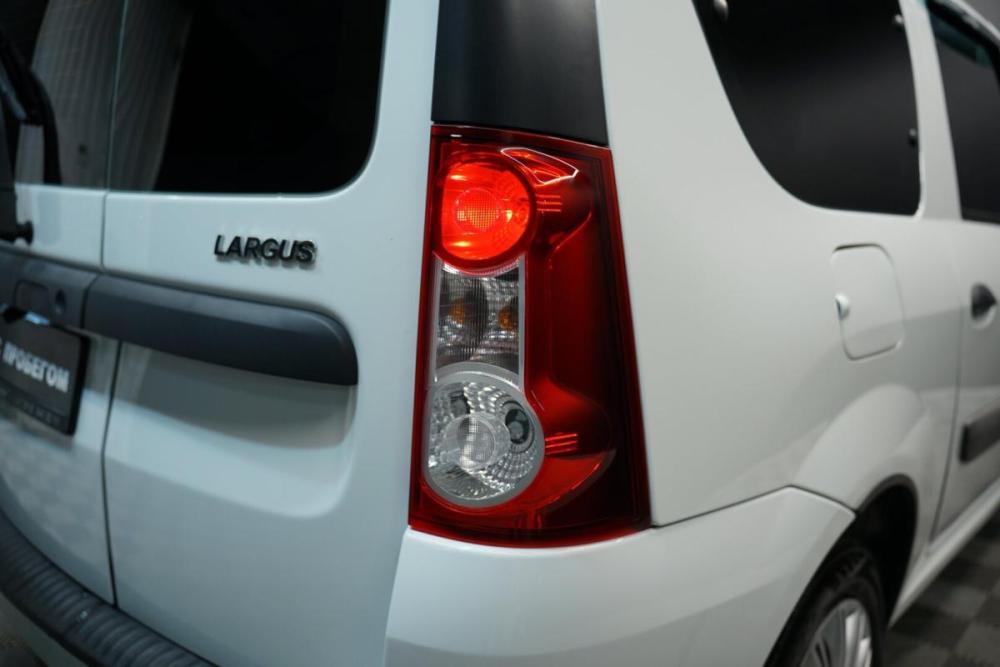 Lada (ВАЗ) Largus I Крым  - изображение 21