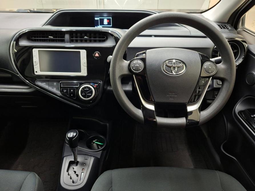 Toyota Aqua I Рестайлинг 2 Челябинск  - изображение 12