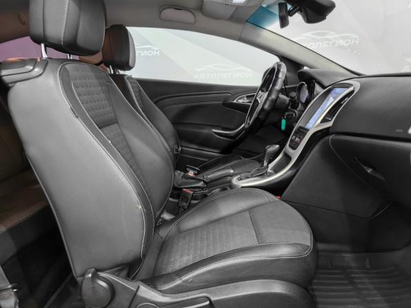 Opel Astra J Рестайлинг с пробегом 2012 года, цена 830 000 рублей, 278059 км, хэтчбек, Автокод Объявления