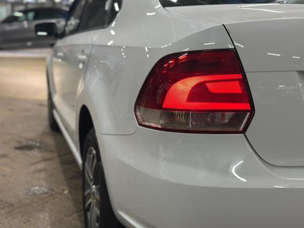 Volkswagen Polo V с пробегом 2011 года, цена 735 000 рублей, 136337 км, седан, Автокод Объявления