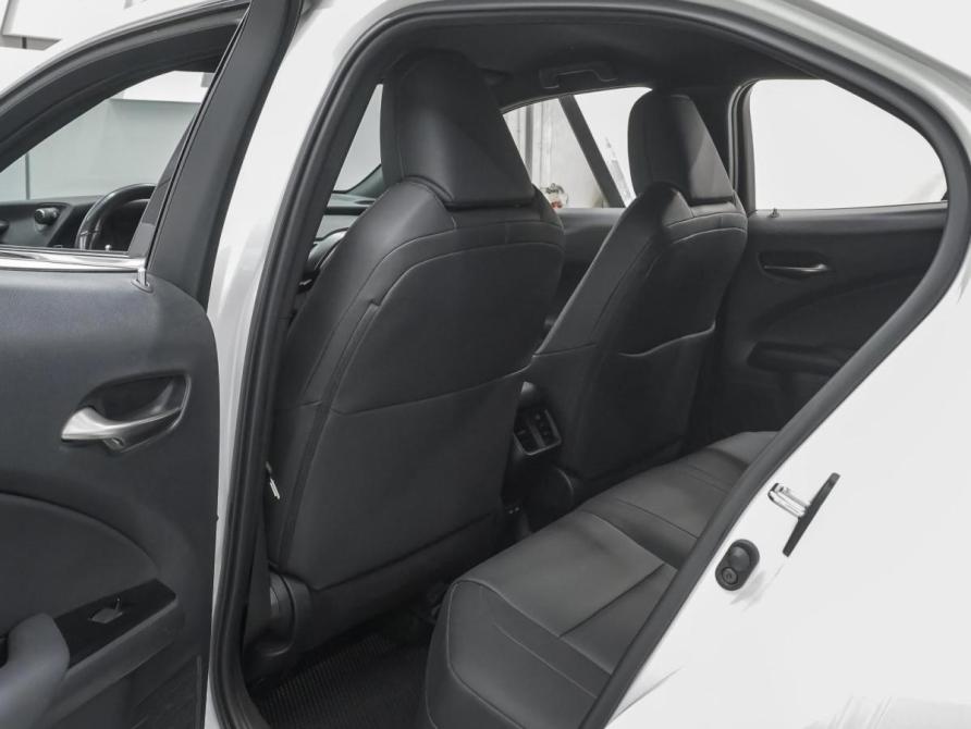 Lexus UX I Ростов-на-Дону  - изображение 11