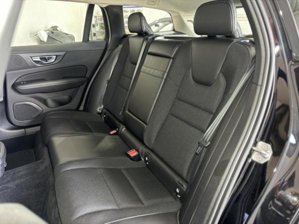 Volvo V60 Cross Country II с пробегом 2021 года, цена 3 549 000 рублей, 119000 км, универсал, Автокод Объявления