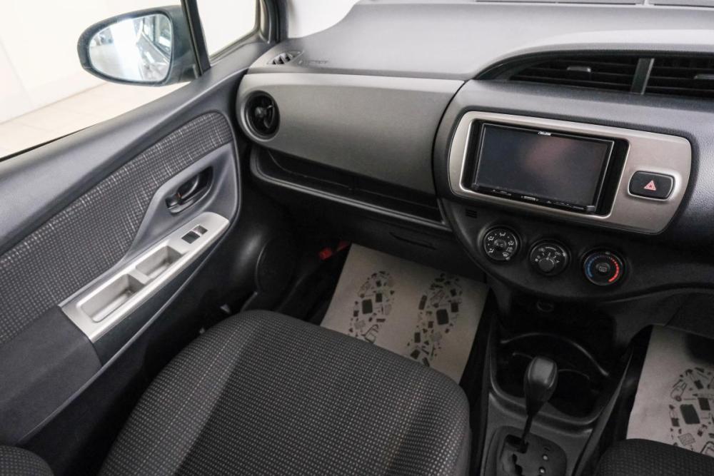 Toyota Vitz III (XP130) Рестайлинг Красноярск  - изображение 11