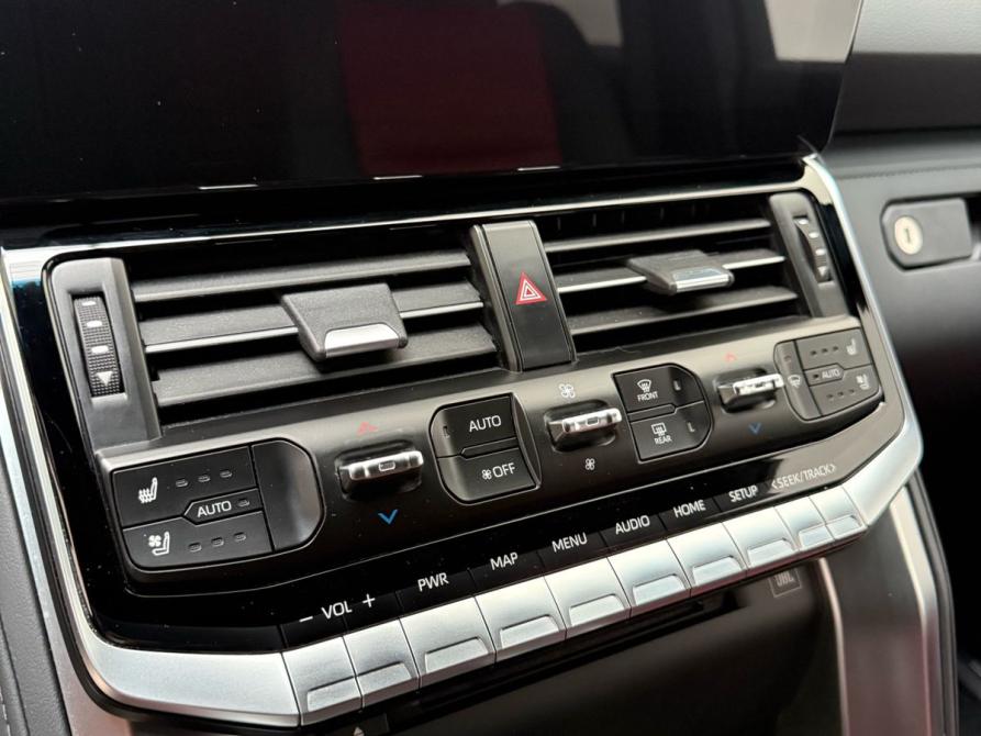Toyota Land Cruiser 300 Series Нижний Тагил  - изображение 17