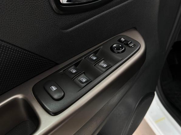 Renault Kaptur I Рестайлинг с пробегом 2020 года, цена 1 520 000 рублей, 132000 км, внедорожник, Автокод Объявления
