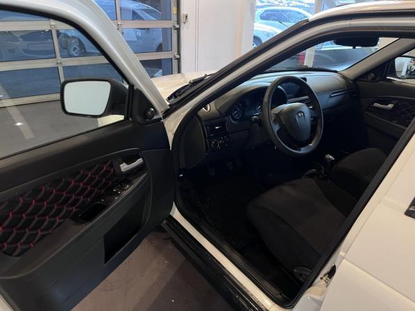 Lada (ВАЗ) Priora I Рестайлинг с пробегом 2016 года, цена 449 000 рублей, 205449 км, седан, Автокод Объявления