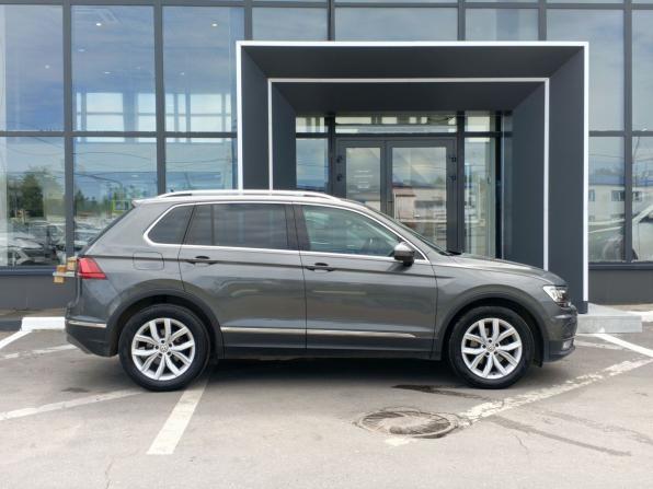 Volkswagen Tiguan II с пробегом 2018 года, цена 2 189 000 рублей, 209038 км, внедорожник, Автокод Объявления