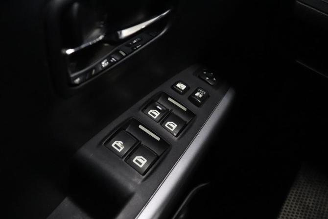Mitsubishi Outlander II Рестайлинг с пробегом 2011 года, цена 1 000 000 рублей, 284895 км, внедорожник, Автокод Объявления