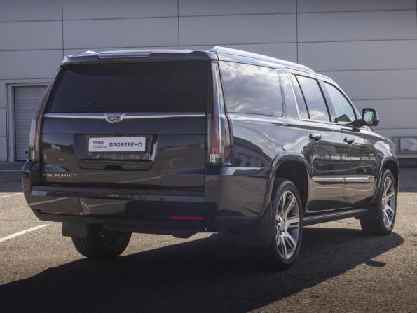 Cadillac Escalade IV с пробегом 2016 года, цена 5 098 500 рублей, 61664 км, внедорожник, Автокод Объявления