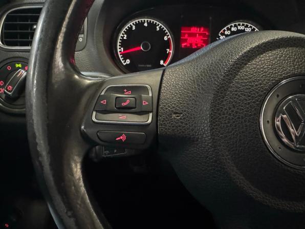 Volkswagen Polo V с пробегом 2013 года, цена 579 000 рублей, 231000 км, седан, Автокод Объявления