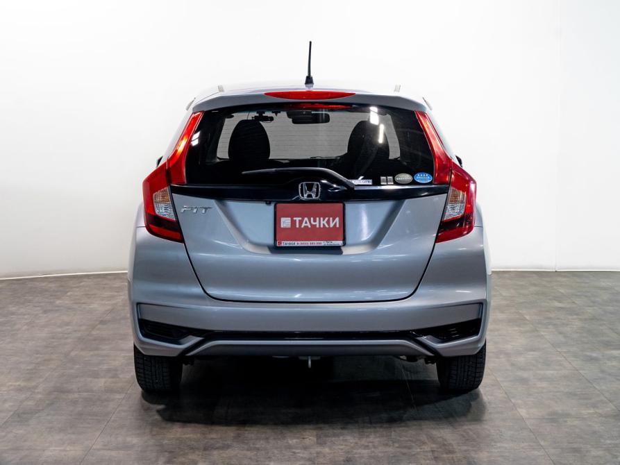 Honda Fit III Рестайлинг Чита  - изображение 4