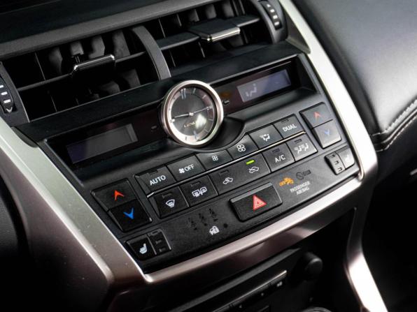 Lexus NX I с пробегом 2015 года, цена 2 759 000 рублей, 114629 км, внедорожник, Автокод Объявления
