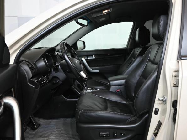 Kia Sorento II с пробегом 2009 года, цена 1 300 000 рублей, 209194 км, внедорожник, Автокод Объявления