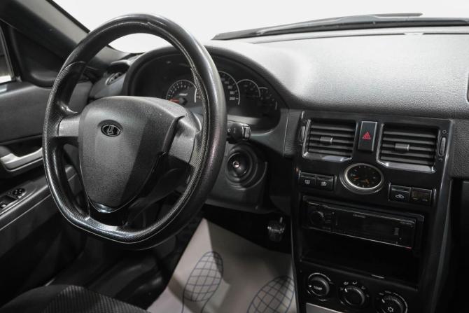 Lada (ВАЗ) Priora I с пробегом 2012 года, цена 439 000 рублей, 310000 км, универсал, Автокод Объявления