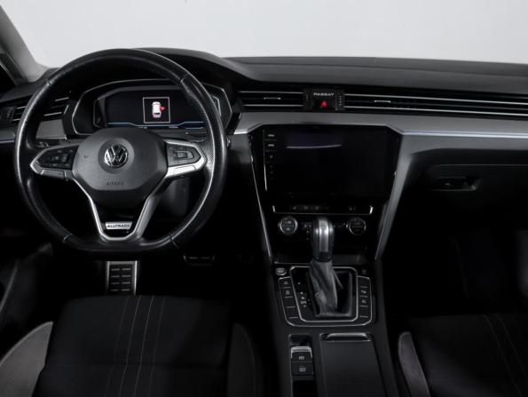 Volkswagen Passat B8 Рестайлинг с пробегом 2020 года, цена 3 490 000 рублей, 157530 км, универсал, Автокод Объявления