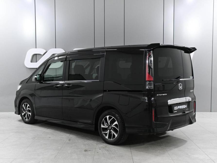 Honda Stepwgn V Рестайлинг Ростов-на-Дону  - изображение 2