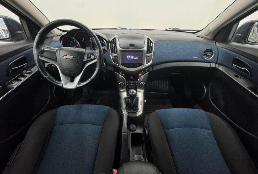 Chevrolet Cruze I Рестайлинг Екатеринбург  - изображение 10