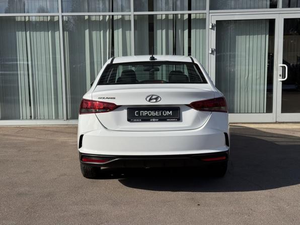 Hyundai Solaris II Рестайлинг с пробегом 2022 года, цена 1 550 000 рублей, 74841 км, седан, Автокод Объявления
