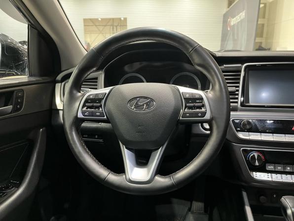 Hyundai Sonata VII (LF) Рестайлинг с пробегом 2019 года, цена 1 747 000 рублей, 153633 км, седан, Автокод Объявления