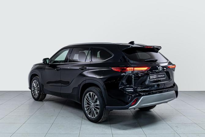 Toyota Highlander IV (XU70) с пробегом 2026 года, цена 5 565 000 рублей, 10 км, внедорожник, Автокод Объявления