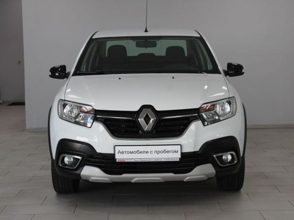 Renault Logan II Рестайлинг с пробегом 2022 года, цена 1 359 900 рублей, 85960 км, седан, Автокод Объявления