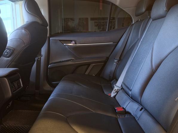 Toyota Camry VIII (XV70) Рестайлинг с пробегом 2022 года, цена 3 290 000 рублей, 59000 км, седан, Автокод Объявления