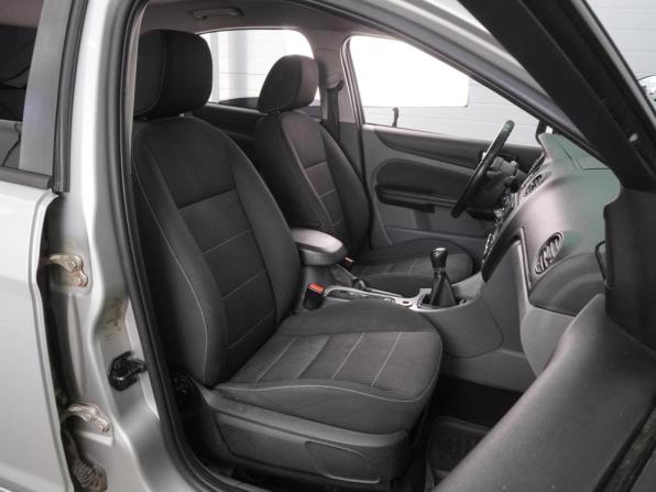 Ford Focus II Рестайлинг с пробегом 2010 года, цена 719 000 рублей, 238354 км, хэтчбек, Автокод Объявления