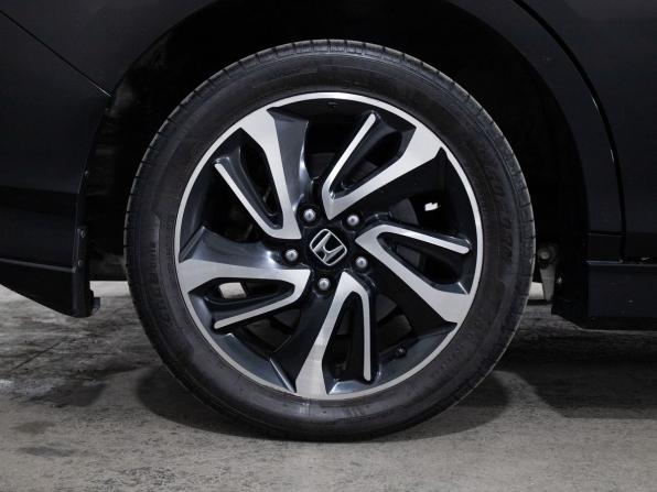 Honda Stepwgn V Рестайлинг с пробегом 2019 года, цена 2 195 000 рублей, 76109 км, минивэн, Автокод Объявления