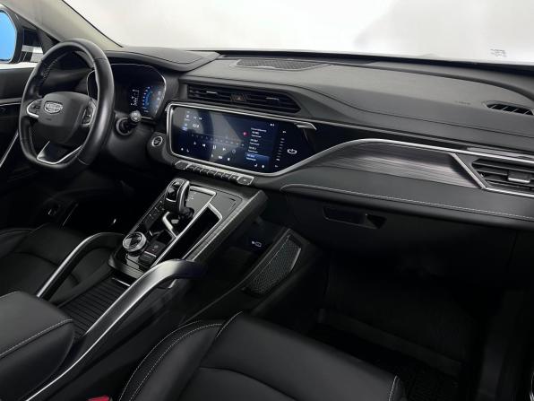 Geely Atlas Pro с пробегом 2023 года, цена 2 197 000 рублей, 21907 км, внедорожник, Автокод Объявления