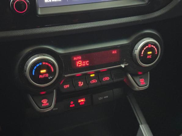 Kia Rio IV с пробегом 2020 года, цена 1 450 000 рублей, 142487 км, седан, Автокод Объявления