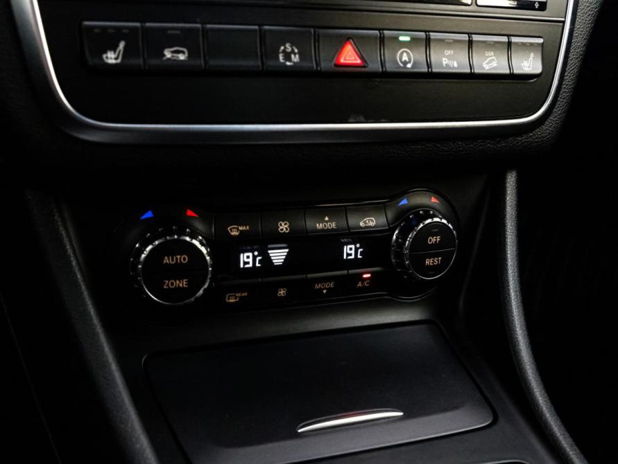 Mercedes-Benz GLA I (X156) Санкт-Петербург  - изображение 16