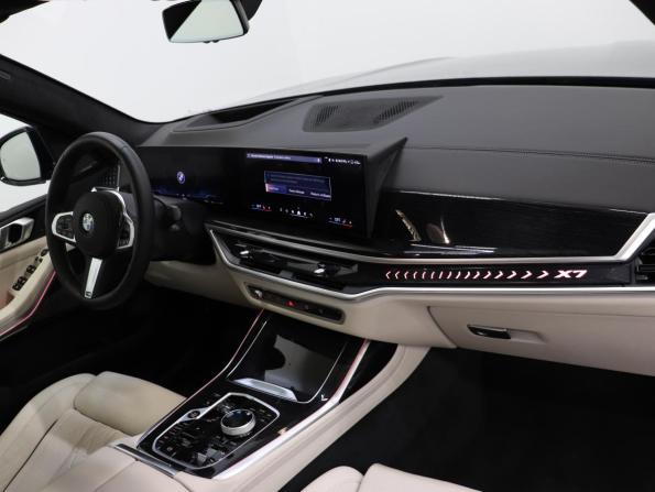 BMW X7 I (G07) Рестайлинг с пробегом 2025 года, цена 15 990 000 рублей, 5834 км, внедорожник, Автокод Объявления