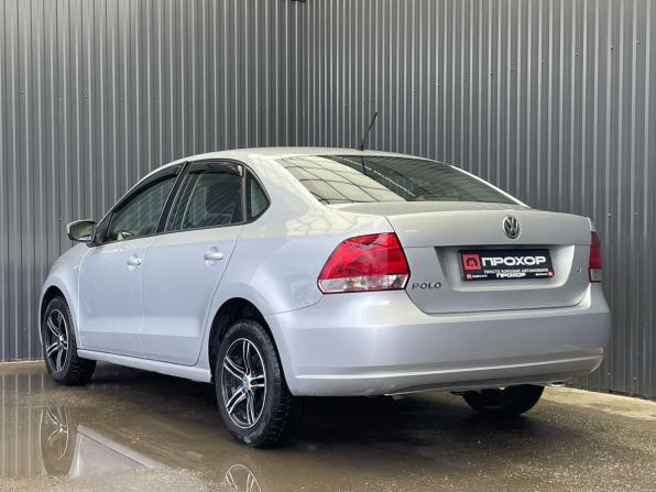Volkswagen Polo V с пробегом 2014 года, цена 837 000 рублей, 161787 км, седан, Автокод Объявления