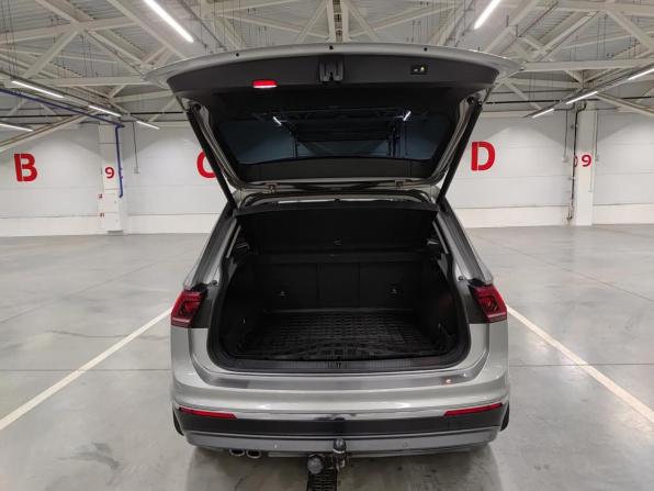 Volkswagen Tiguan II с пробегом 2017 года, цена 2 501 000 рублей, 141067 км, внедорожник, Автокод Объявления